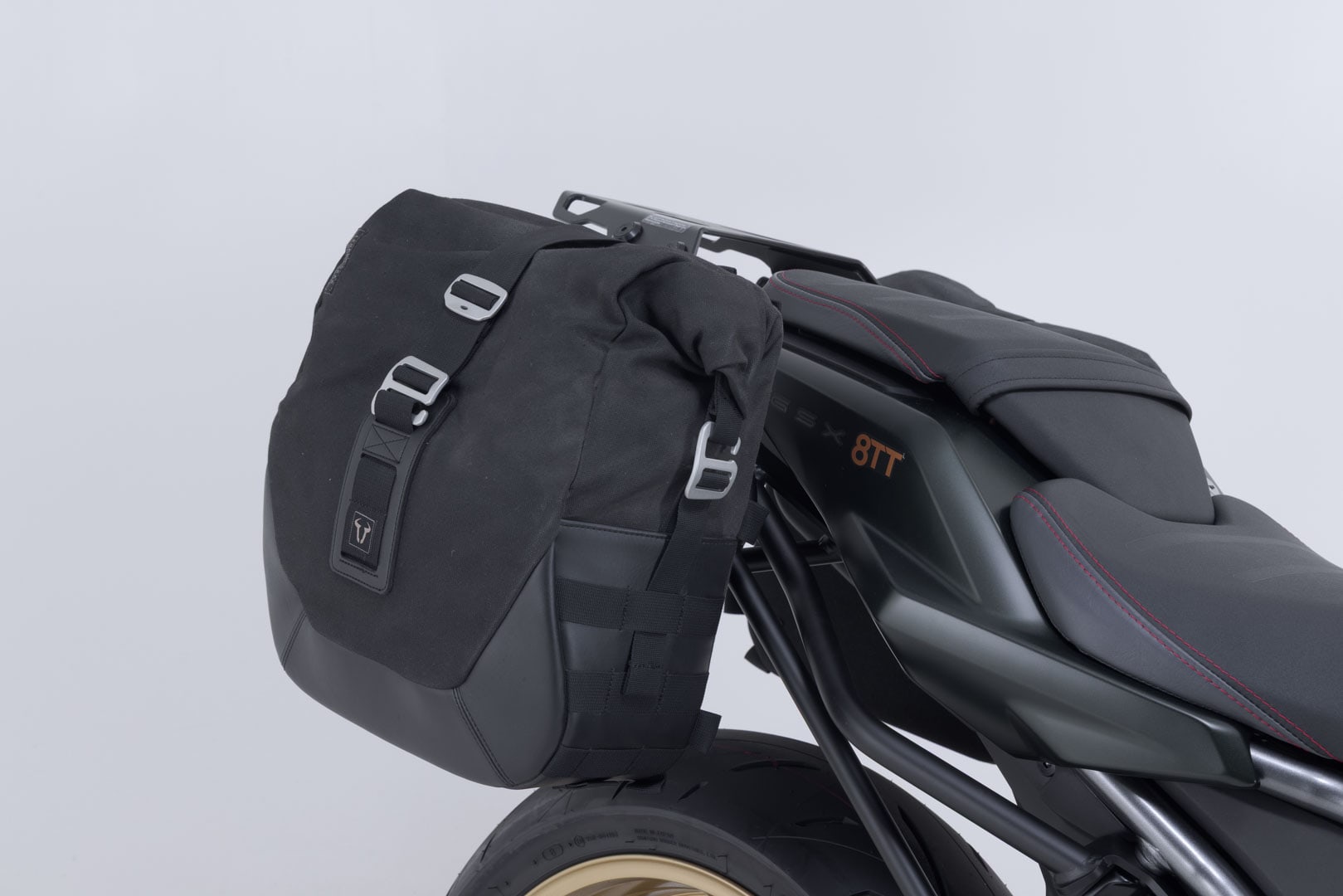 Legend Gear side bag system Black Edition for Suzuki GSX-8T / TT