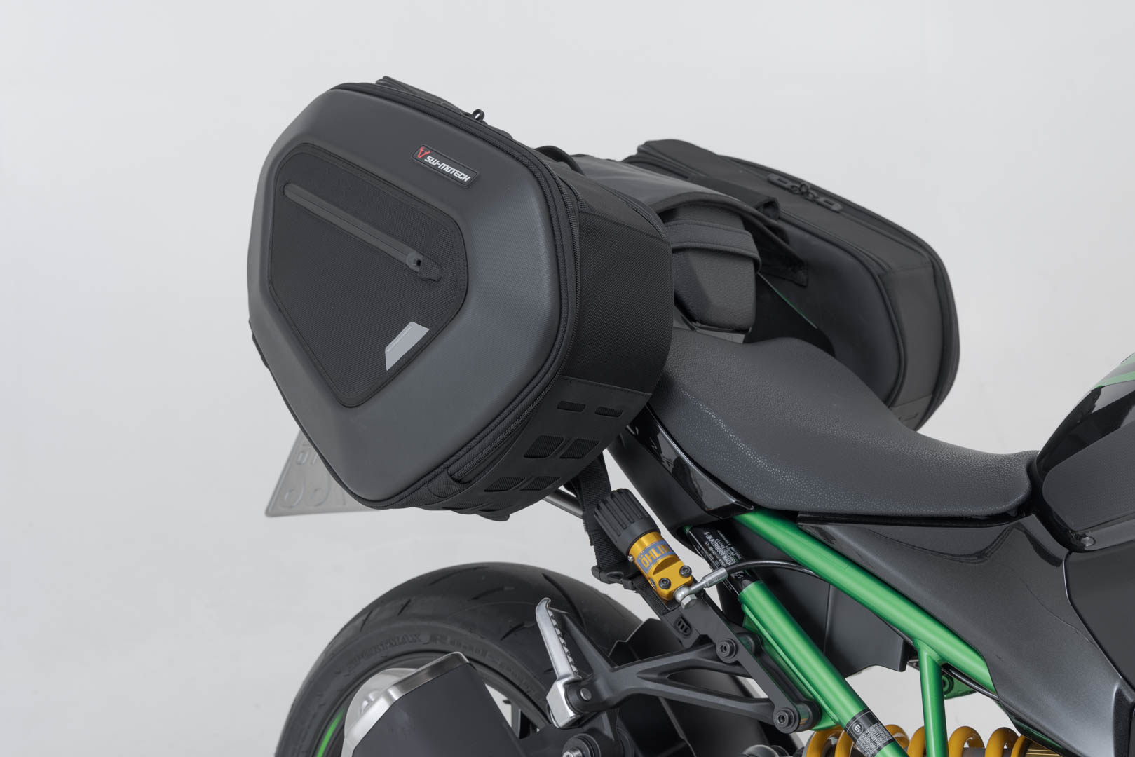 PRO BLAZE H saddlebag set for Kawasaki Z900 SE (20-) - SW-MOTECH