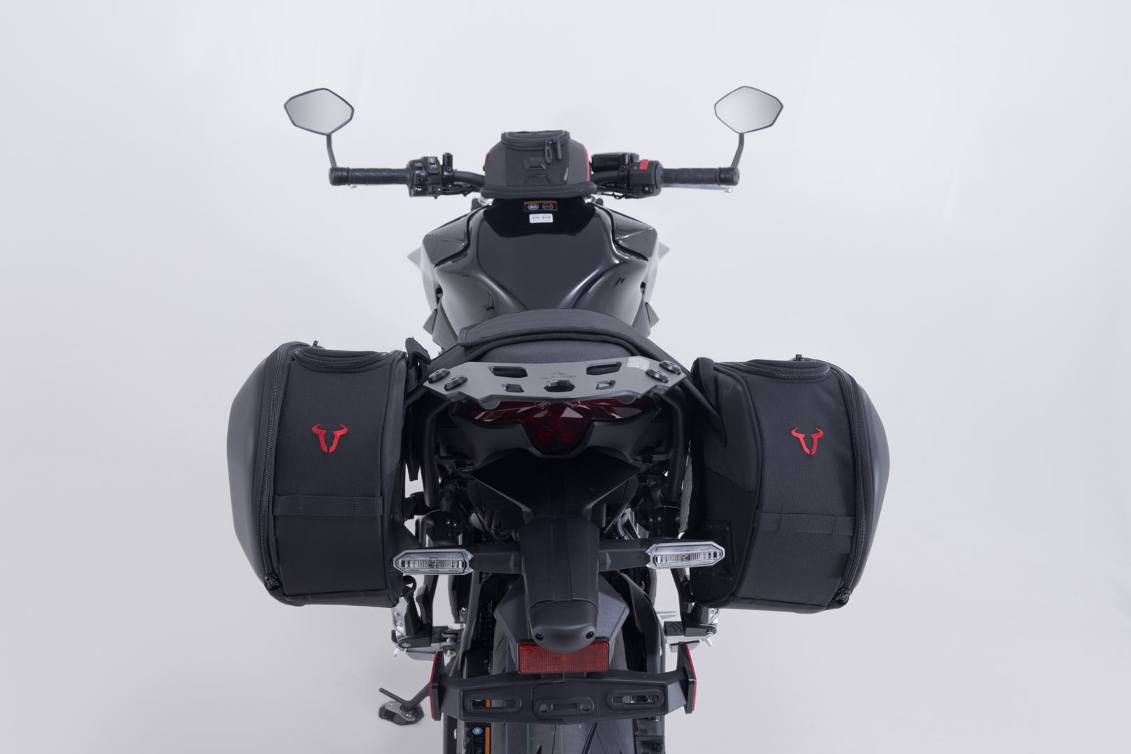PRO BLAZE H saddlebag set for Kawasaki Z650 S (25-) - SW-MOTECH