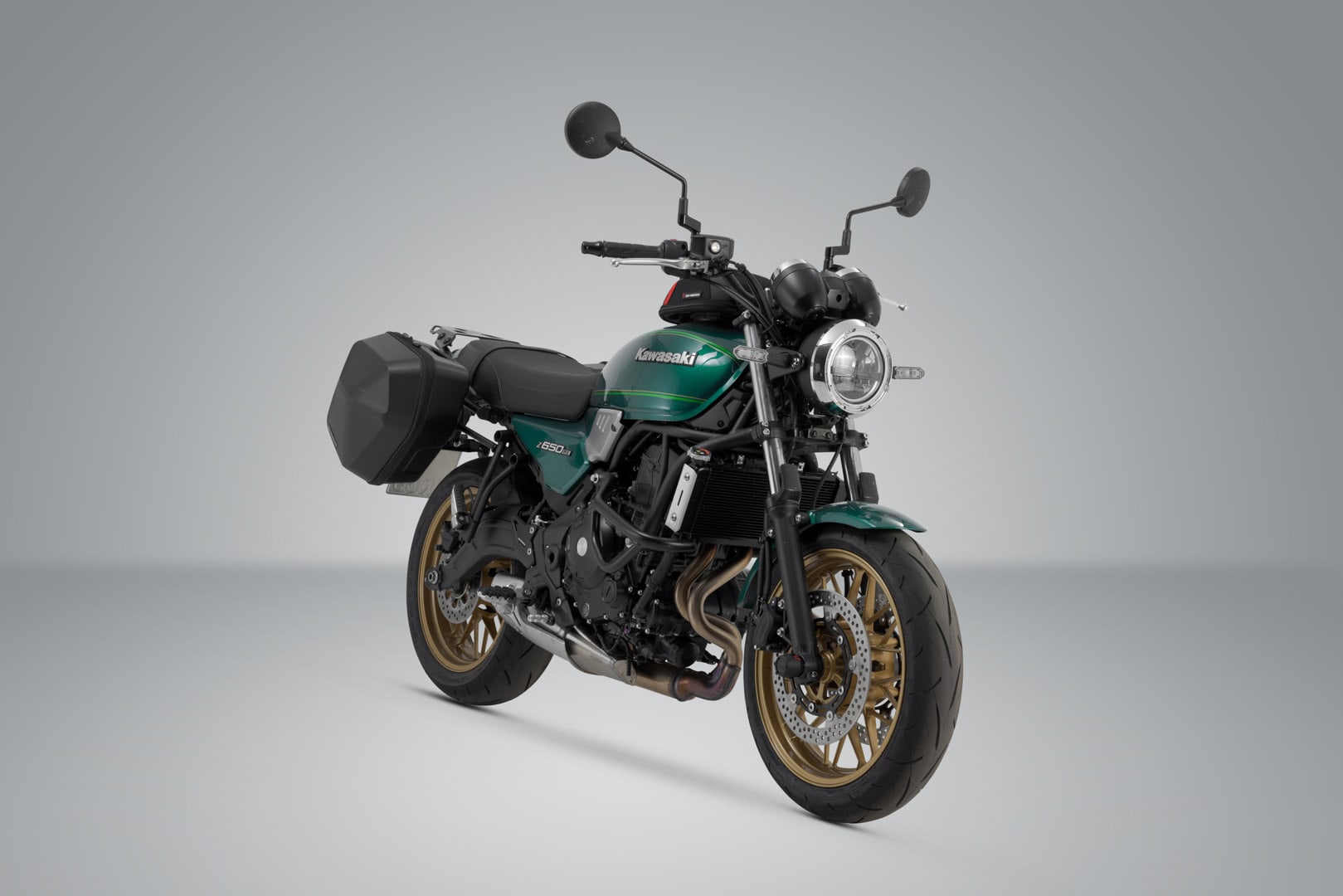 URBAN side case set for the Kawasaki Z650RS/Z650RS 50th