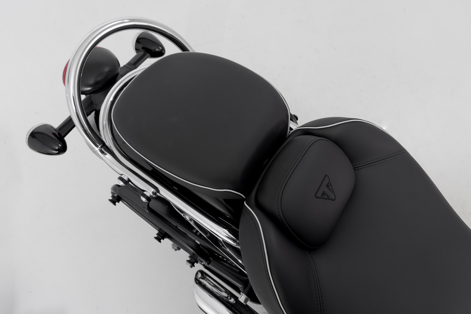 Legend Gear side bag set for Triumph Bonneville Speedm. - SW-MOTECH