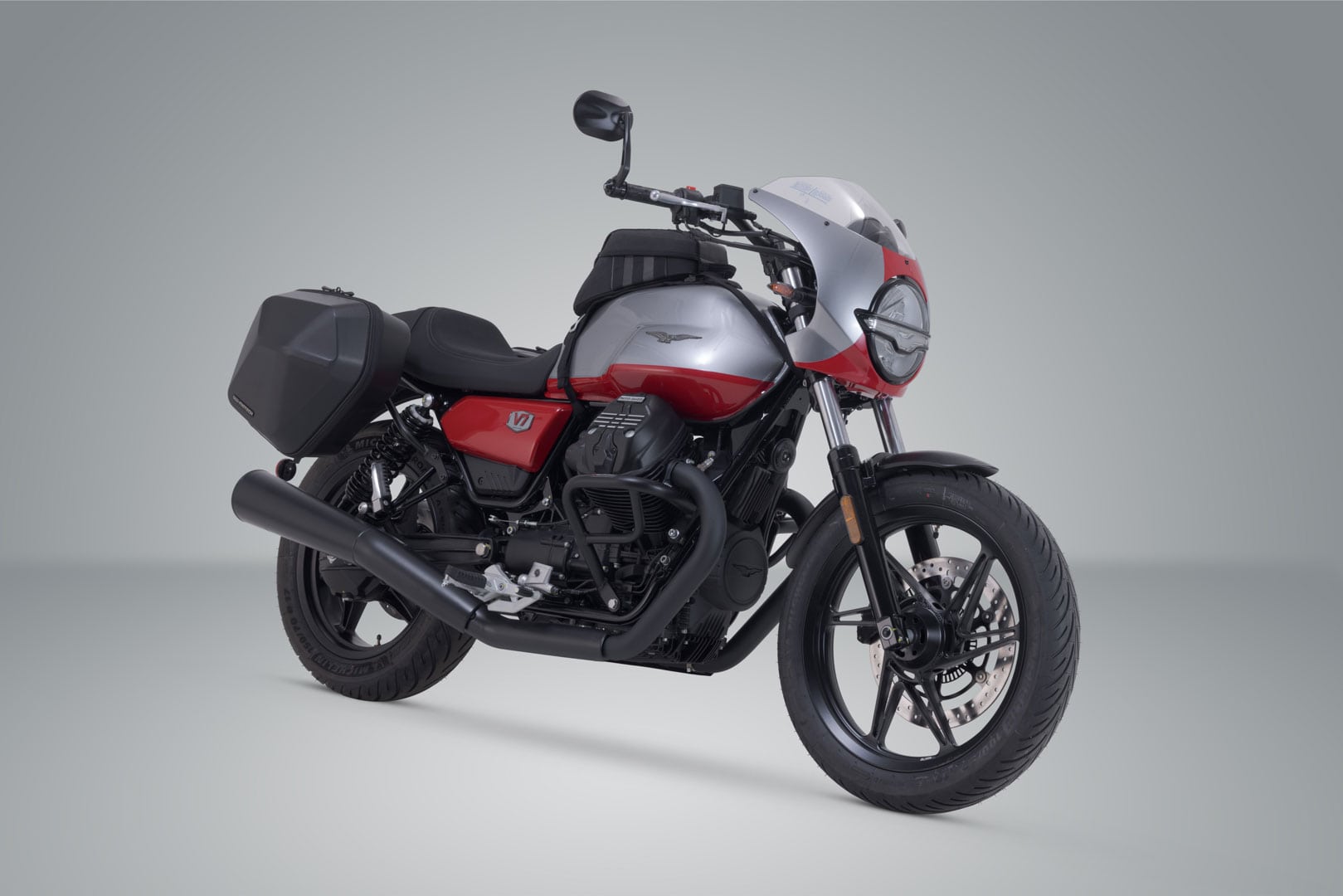 URBAN side case set for the Moto Guzzi V7 ? SW-MOTECH - SW-MOTECH