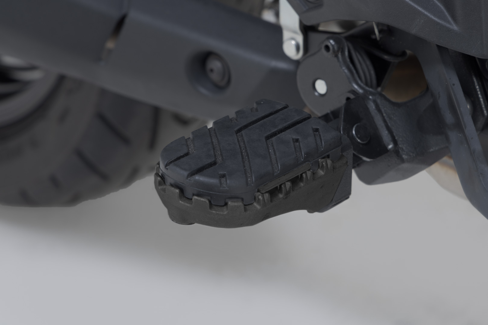 Height-adjustable footrests - Aprilia, BMW, Suzuki models - SW