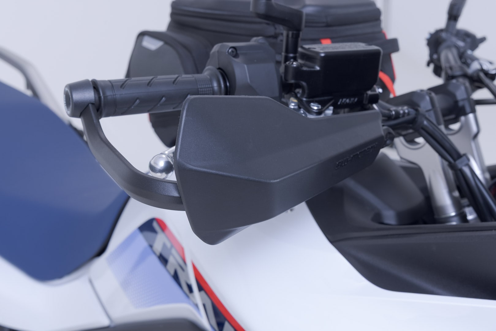 Sport handguard kit for Honda XL750 Transalp (22-) - SW-MOTECH